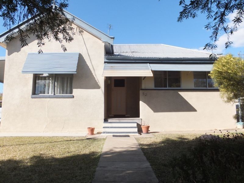 52 Denison Street, Tamworth NSW 2340