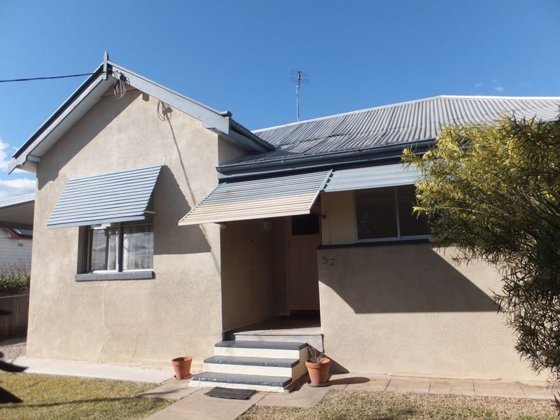 52 Denison Street, Tamworth NSW 2340