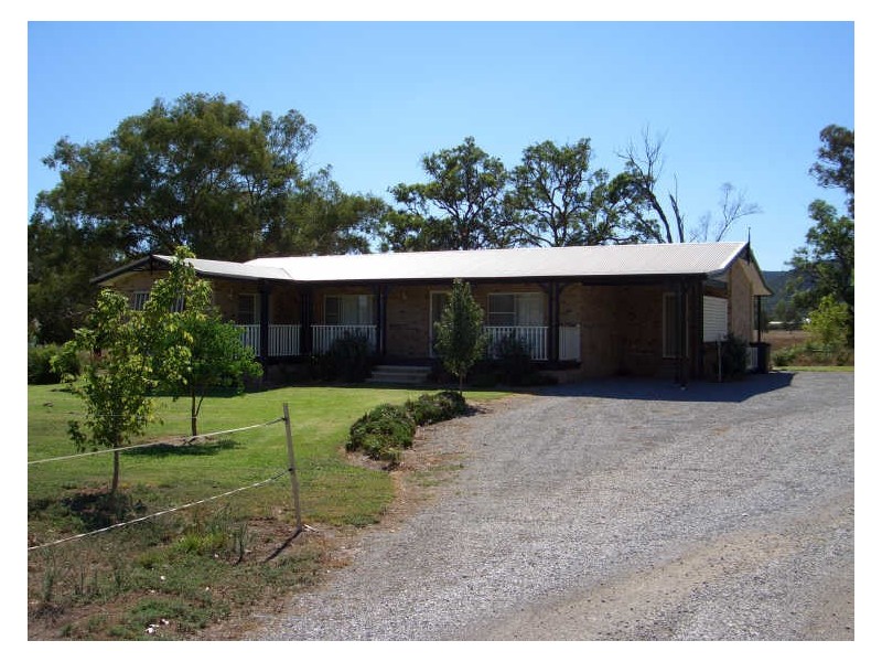 31 Catherine Way, Moore Creek NSW 2340