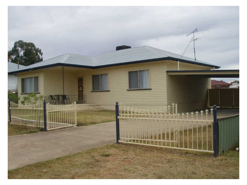 34 Bell Street, Tamworth NSW 2340