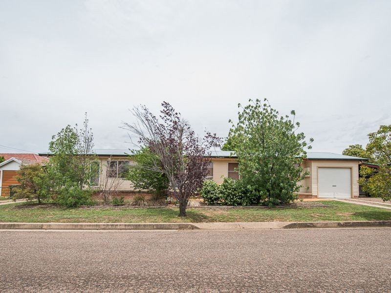 1/77 King Street, Tamworth NSW 2340