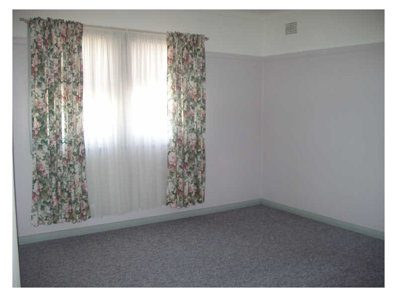 2 Cambridge Street, Tamworth NSW 2340
