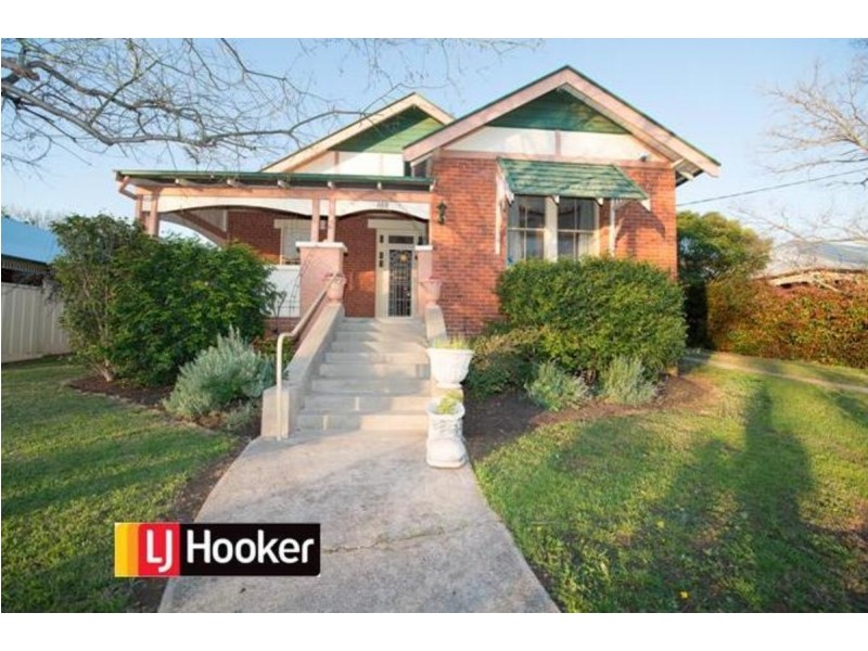 188 Carthage Street, East Tamworth NSW 2340