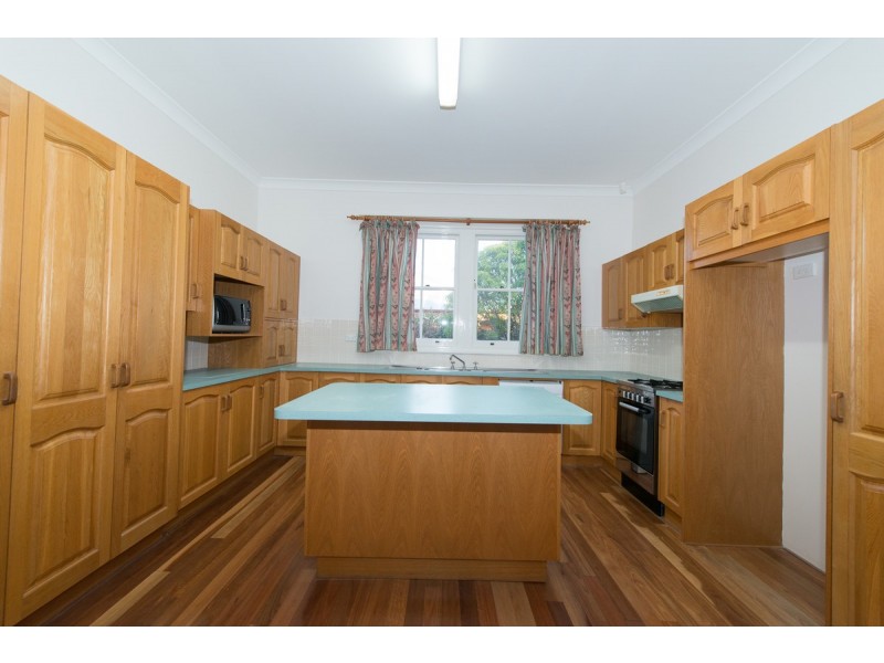 188 Carthage Street, East Tamworth NSW 2340