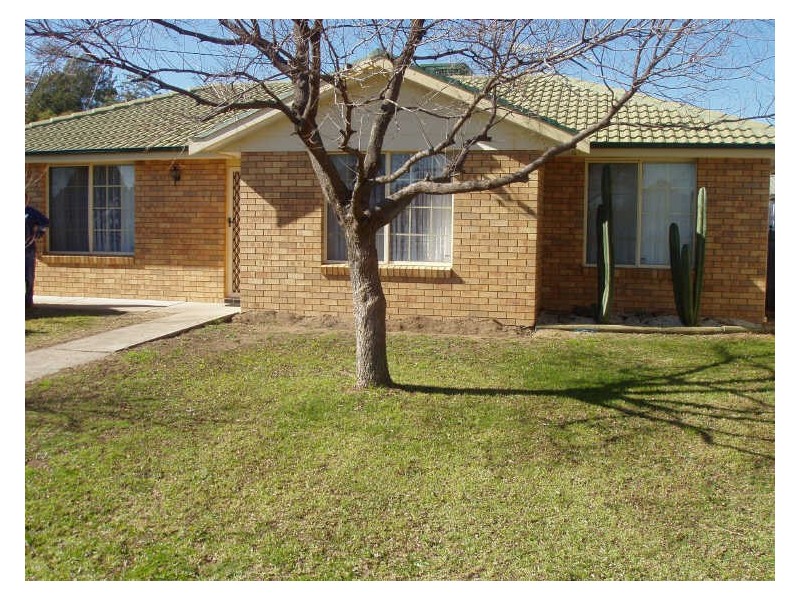 31 Sussex Street, Tamworth NSW 2340