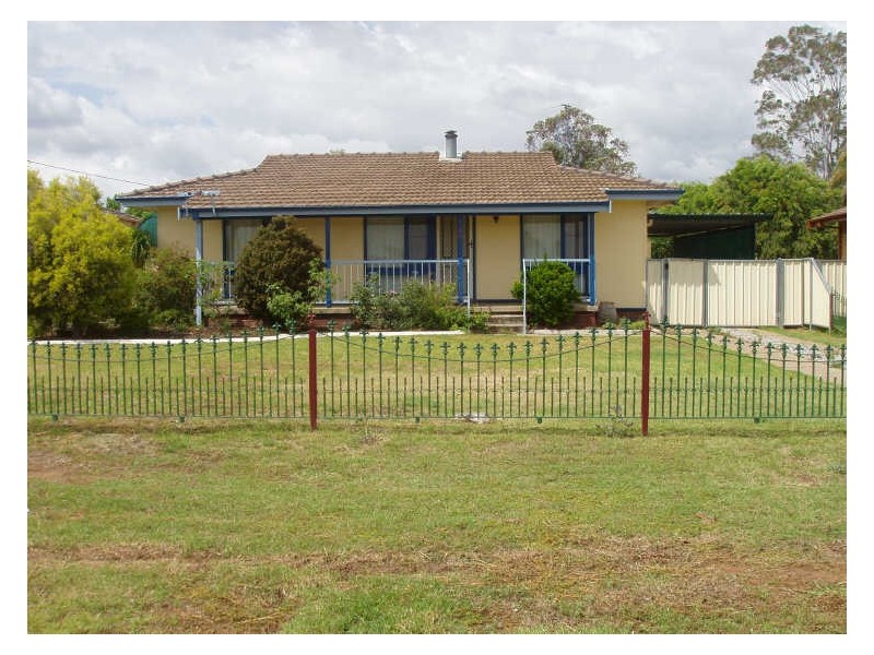 50 Bourne Street, Tamworth NSW 2340