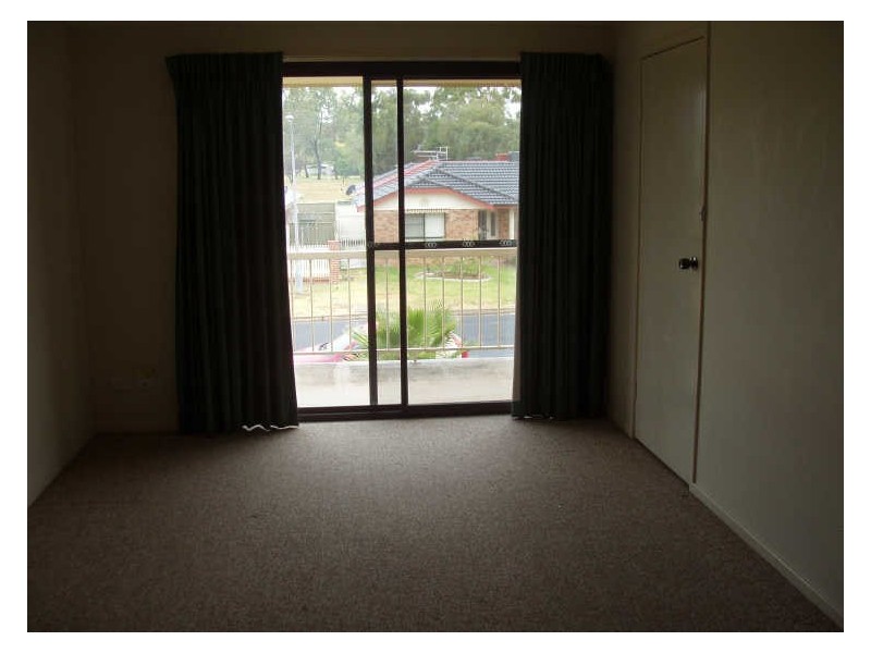 3/12 Illoura Street, Tamworth NSW 2340