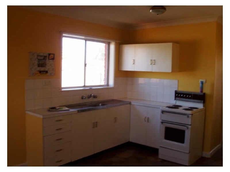 74B Robert Street, Tamworth NSW 2340