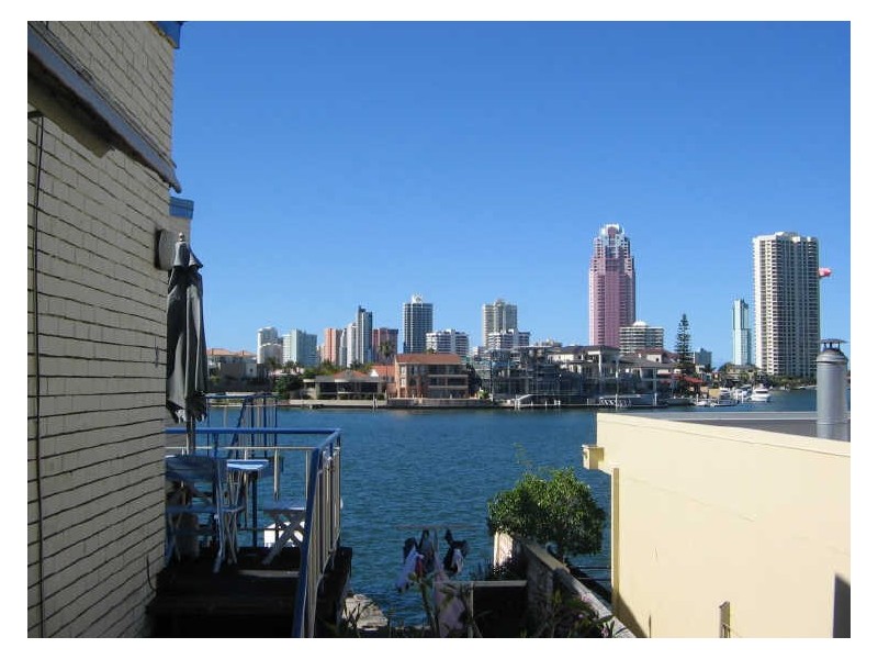 7/107 Stanhill Drive, Surfers Paradise QLD 4217