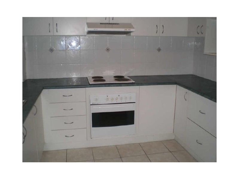 18/3642 Main Beach Pde, Main Beach QLD 4217