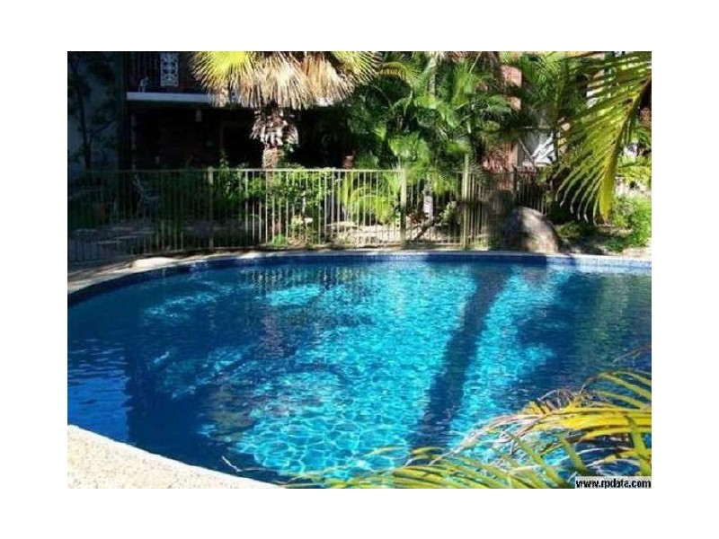 18/3642 Main Beach Pde, Main Beach QLD 4217