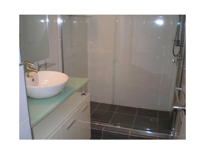 4/189 Surf Parade, Surfers Paradise QLD 4217