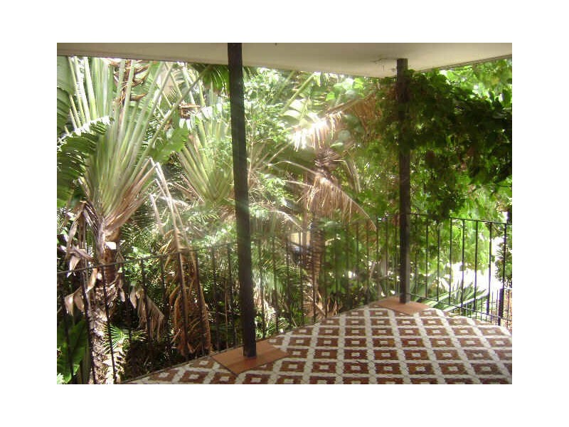 4/12 Markwell Ave, Surfers Paradise QLD 4217