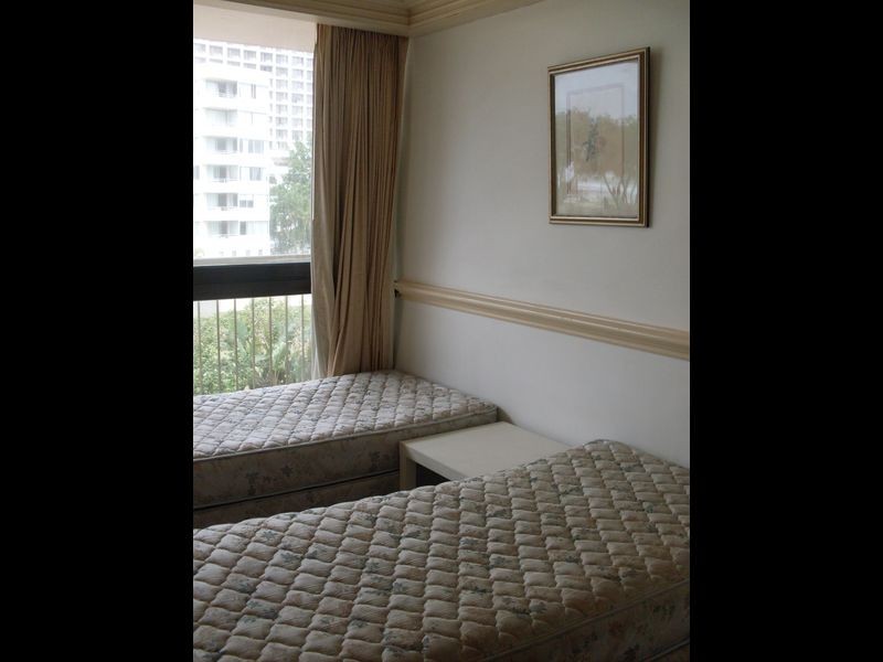 72-80 The Esplanade, Surfers Paradise QLD 4217
