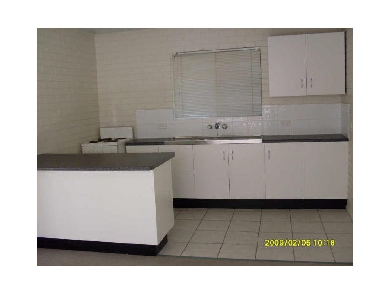 1/12 Markwell Av, Surfers Paradise QLD 4217