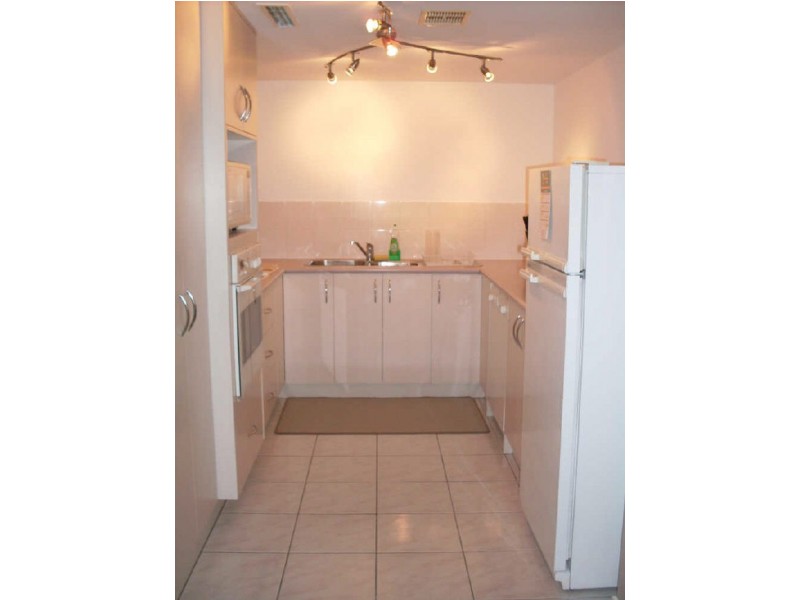 1/5 Old Burleigh Road, Surfers Paradise QLD 4217