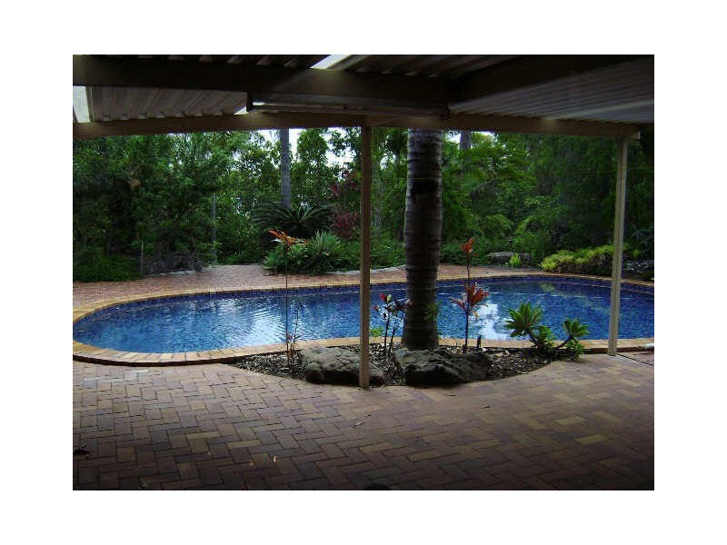 74 Hillview Pde, Ashmore QLD 4214