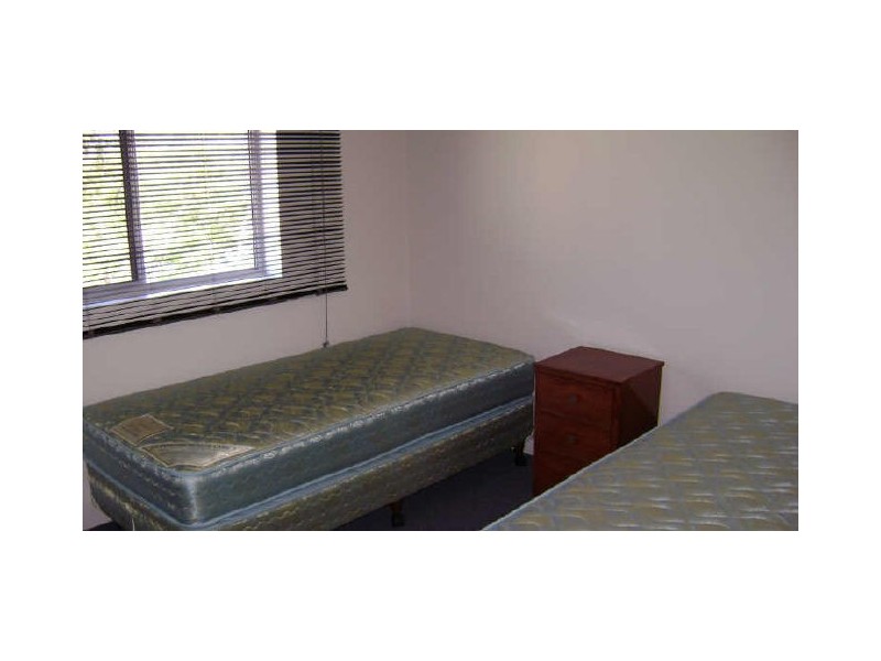 15/34 Remembrance Dve, Surfers Paradise QLD 4217