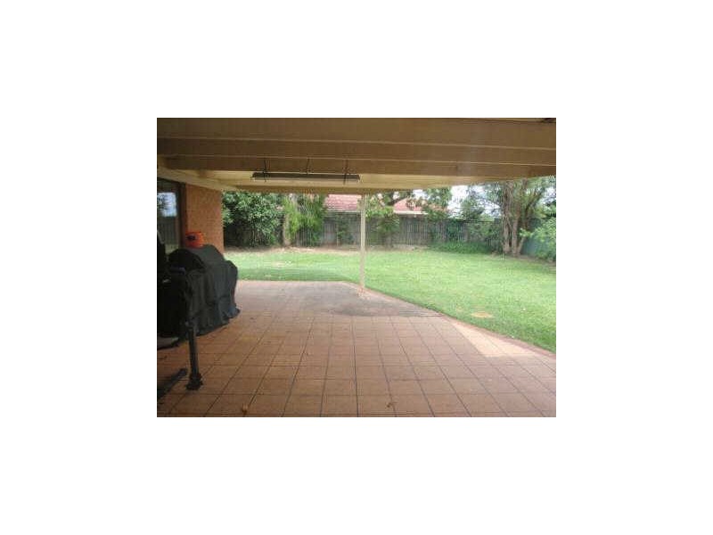 96 Mattocks Rd, Burleigh Waters QLD 4220