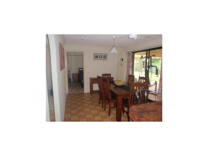 96 Mattocks Rd, Burleigh Waters QLD 4220