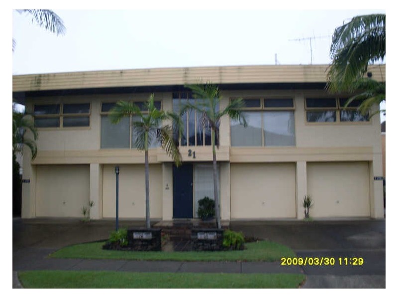 3/21 Sunset Boulevarde, Surfers Paradise QLD 4217