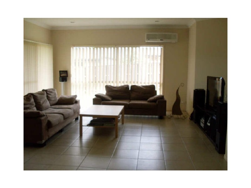 6 Ava Crt, Upper Coomera QLD 4209