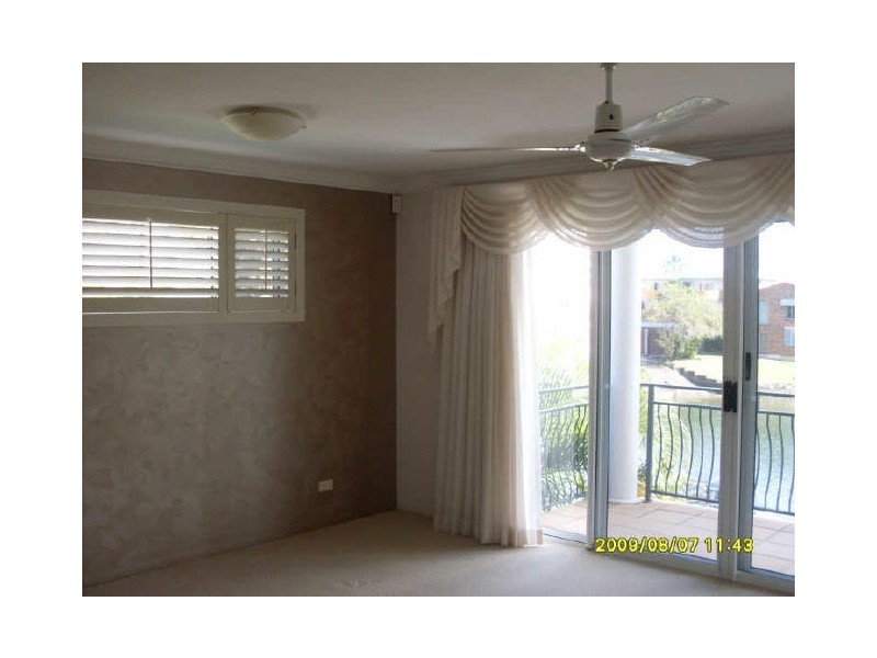 21A Paradise Island, Surfers Paradise QLD 4217
