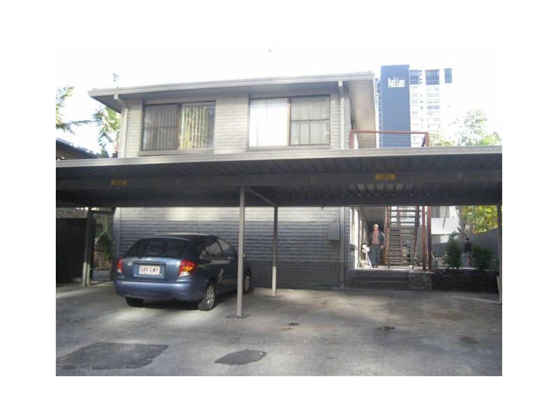 4/9 Cronin Ave, Main Beach QLD 4217