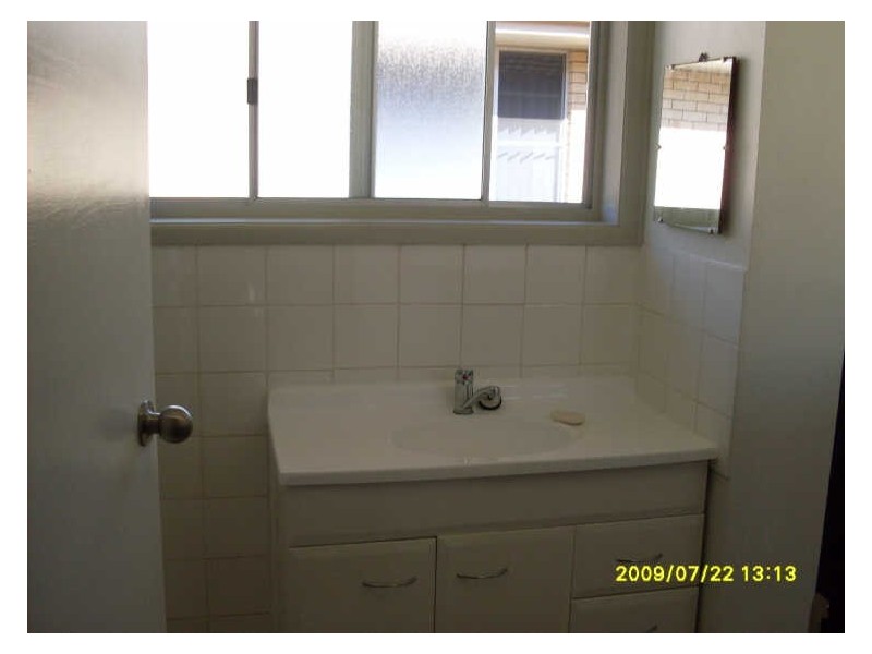 45 Burra Street, Chevron Island QLD 4217