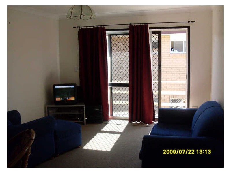 45 Burra Street, Chevron Island QLD 4217