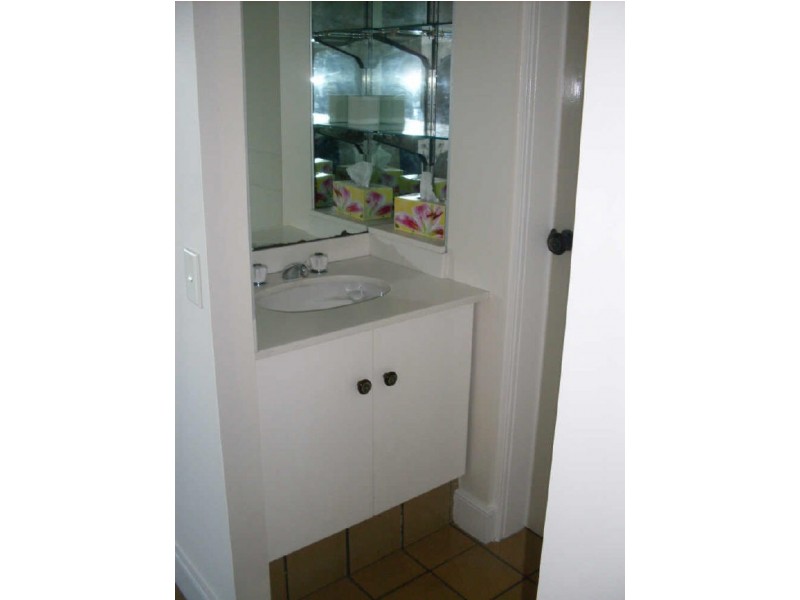 901/40 The Esplanade, Surfers Paradise QLD 4217