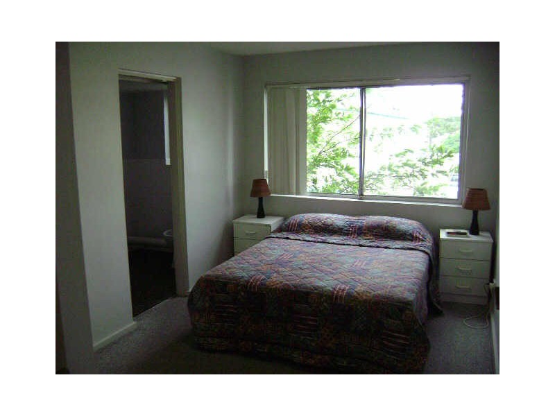 3/22 Leonard Avenue, Surfers Paradise QLD 4217