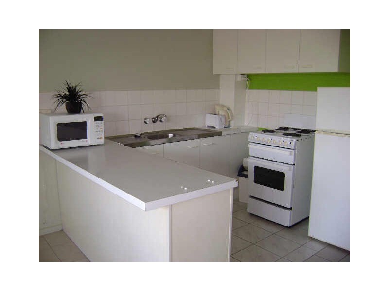 3/22 Leonard Avenue, Surfers Paradise QLD 4217