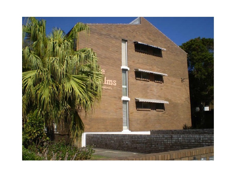 1/11 Lather Street, Southport QLD 4215