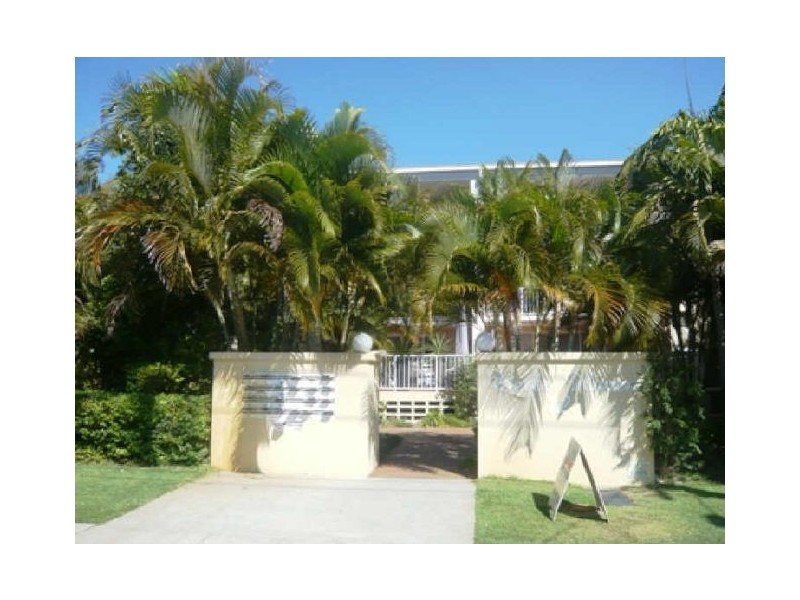 25/8-12 Dalpura St, Chevron Island QLD 4217