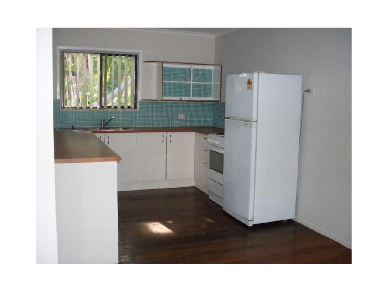 6/9 Cronin Ave, Main Beach QLD 4217