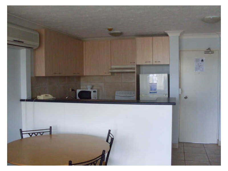 21/2943 Gold Coast Highway, Surfers Paradise QLD 4217
