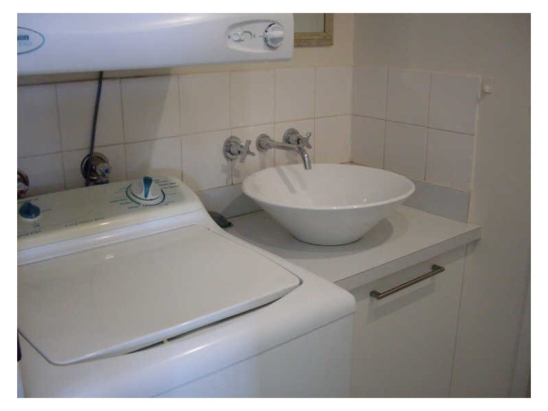 21/2943 Gold Coast Highway, Surfers Paradise QLD 4217