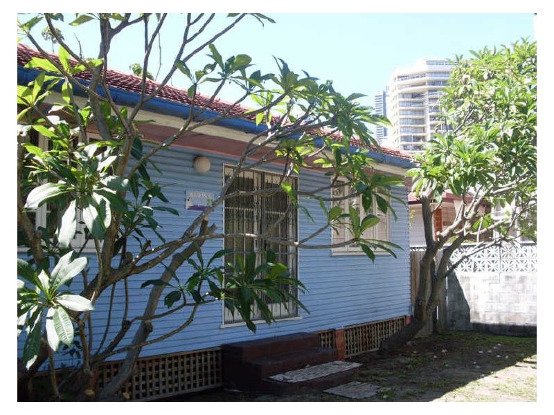 23 River Drive, Surfers Paradise QLD 4217