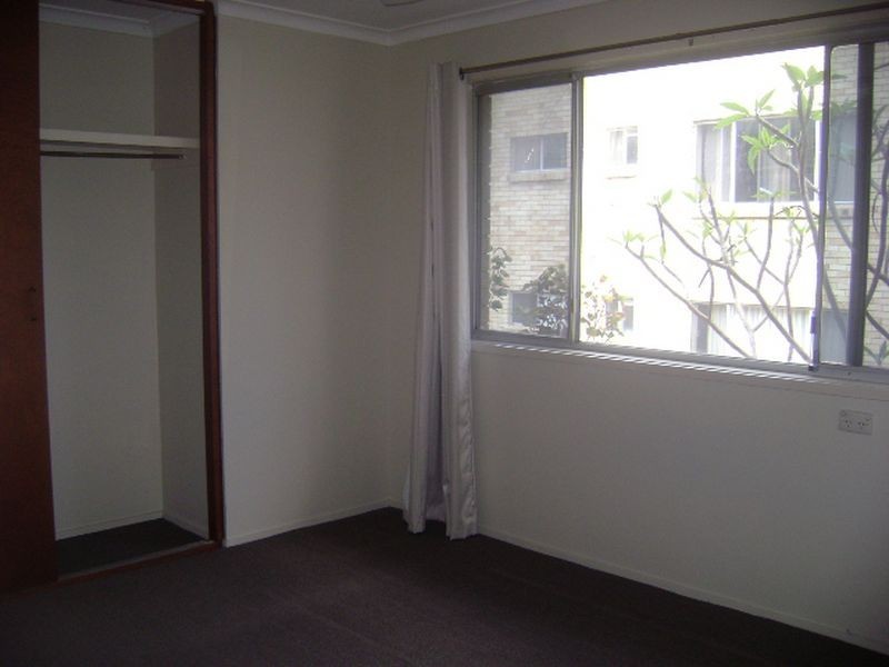 4/24 Frederick Street, Surfers Paradise QLD 4217
