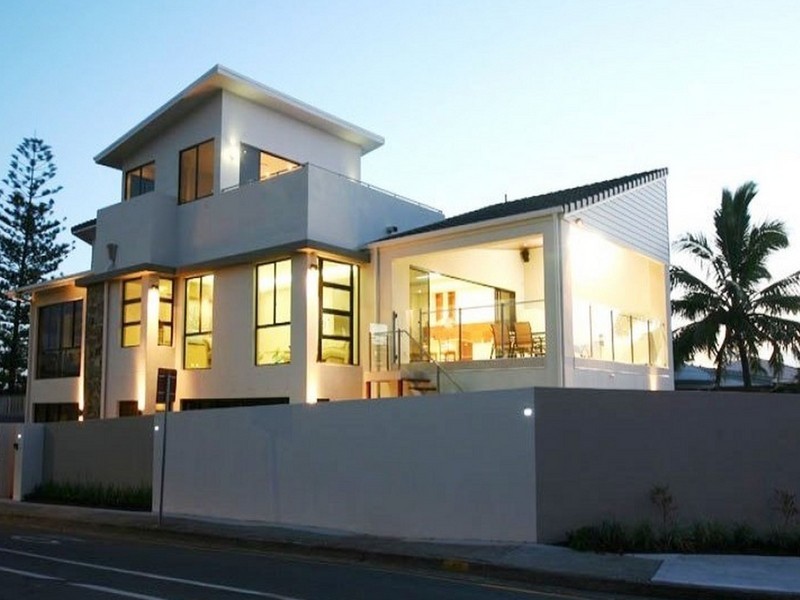 62 Hedges Avenue, Mermaid Beach QLD 4218