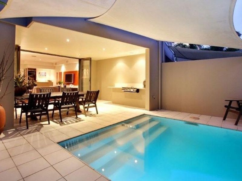 28B Armrick Street, Broadbeach QLD 4218