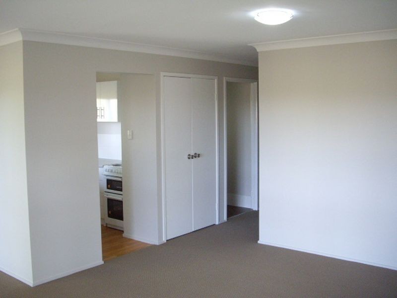 4/168 Whiting Street, Labrador QLD 4215