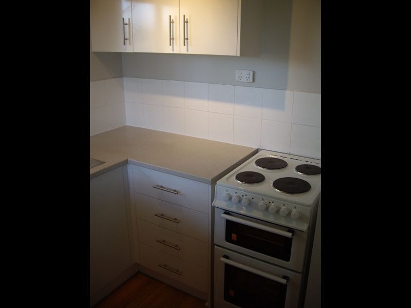 4/168 Whiting Street, Labrador QLD 4215