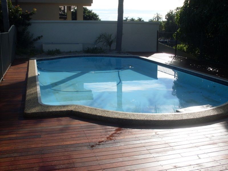 93 Campbell Street, Sorrento QLD 4217