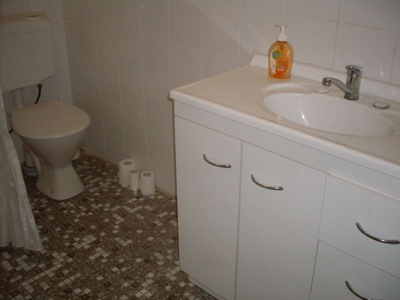 61 Dunkeith Avenue, Benowa QLD 4217