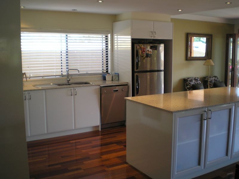 31 Remo Street, Isle Of Capri QLD 4217