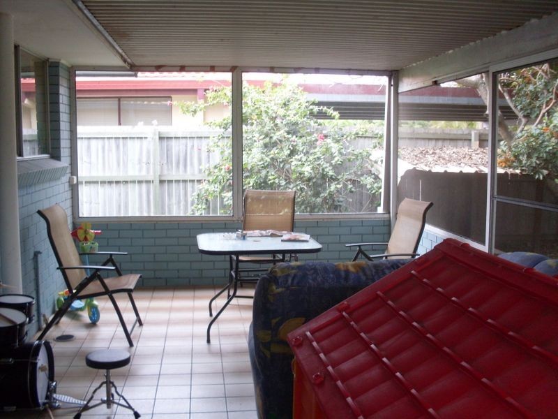 72 Ashmore Road, Bundall QLD 4217
