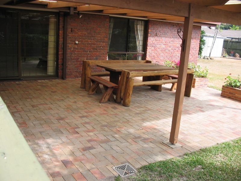 39 Marbella Drive, Benowa QLD 4217