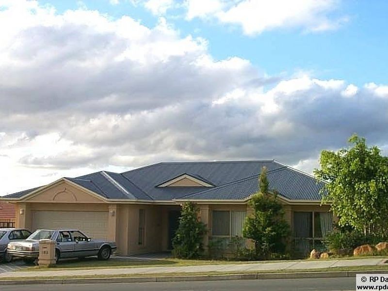 283 Napper Road, Arundel QLD 4214